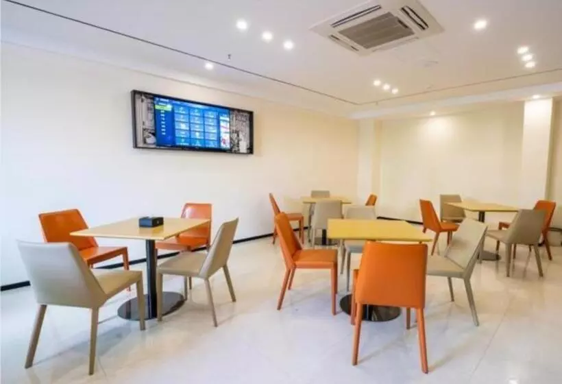 ホテル City Comfort Inn Jiangmen Enping Bus Terminal