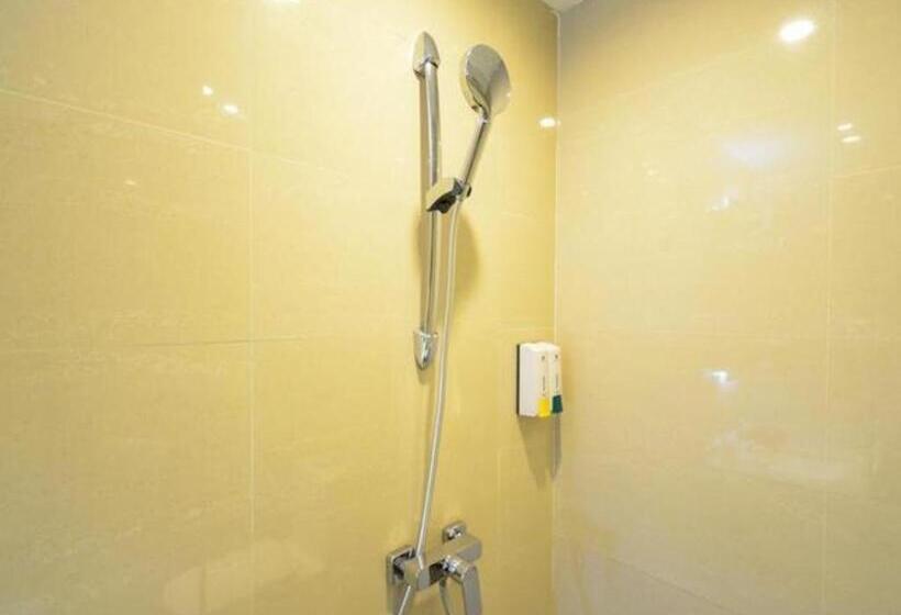 Отель City Comfort Inn Jingzhou Jianli Yusha