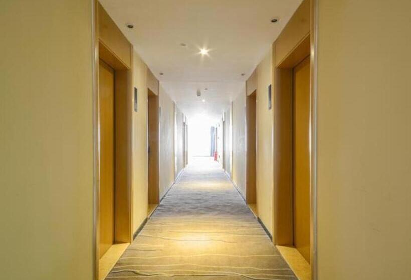 Отель City Comfort Inn Jingzhou Jianli Yusha