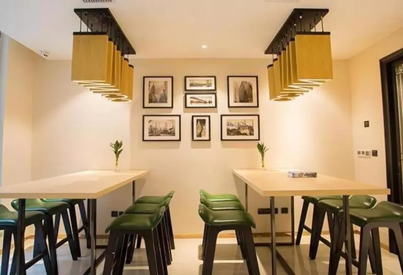 ホテル City Comfort Inn Suzhou Zhangjiagang Jingang Changjiang Xi Road