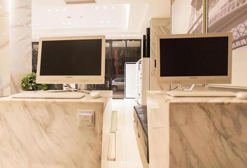 Отель City Comfort Inn Wuzhou Arcade City Sanzongfu