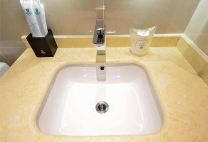 בית מלון כפרי City Comfort Inn Xiaogan Hubei Engineering College