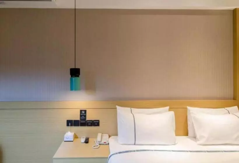 Hotelli City Comfort Inn Xiaogan Hubei Engineering College