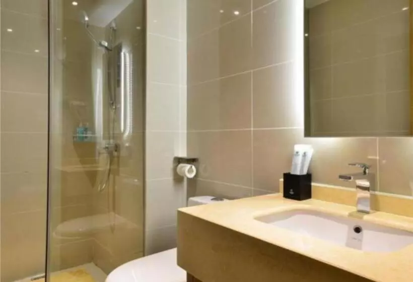 Hotelli City Comfort Inn Xiaogan Hubei Engineering College