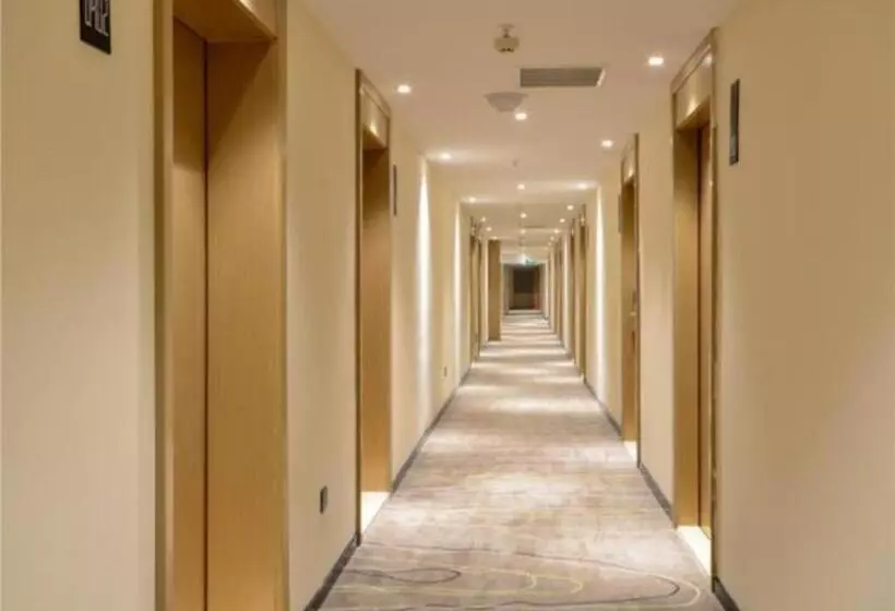 Hotelli City Comfort Inn Xiaogan Hubei Engineering College