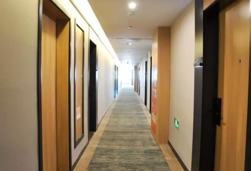 Hotelli Green Tree Inn Anhui Tianchang Economic Development Zone