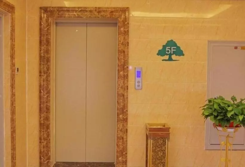 Hotelli Greentree Inn Zhangye Ganzhou Train Station Orthopaedic Hospital