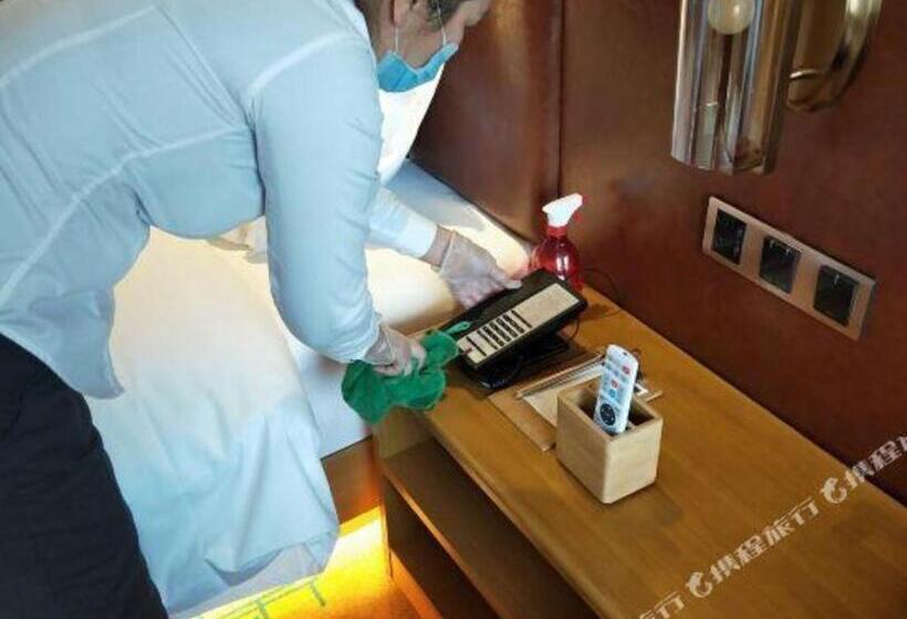 בית מלון כפרי James Joyce Coffetel· Changde Liuyehu