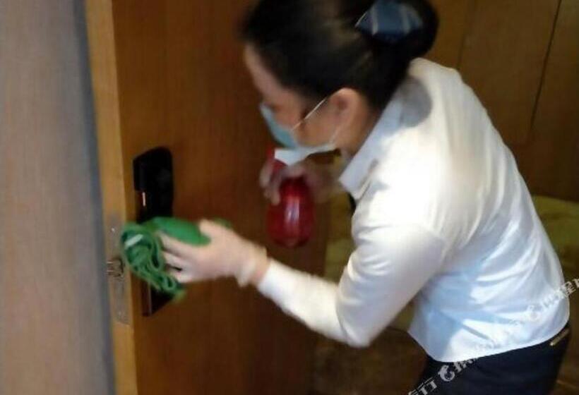 בית מלון כפרי James Joyce Coffetel· Changde Liuyehu