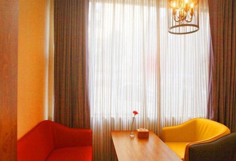 Hotel James Joyce Coffetel Guangyuan High Speed Railway Station Dongba Municipal Government