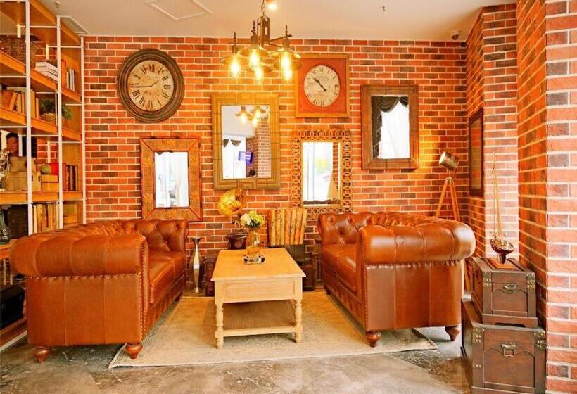 Hôtel James Joyce Coffetel Zhangjiakou Xiahuayuan Metro Station