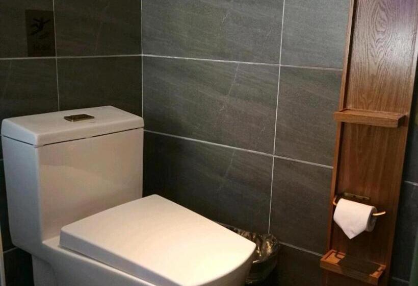 בית מלון כפרי James Joyce Coffetel Zibo Railway Station Store