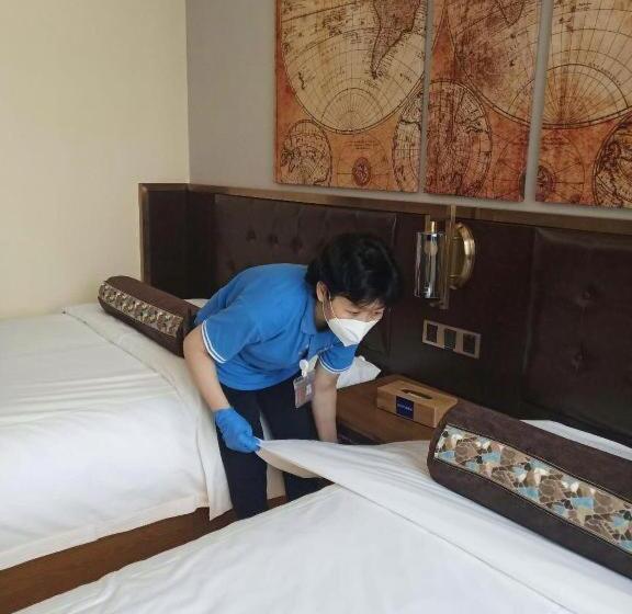 בית מלון כפרי James Joyce Coffetel Zibo Railway Station Store