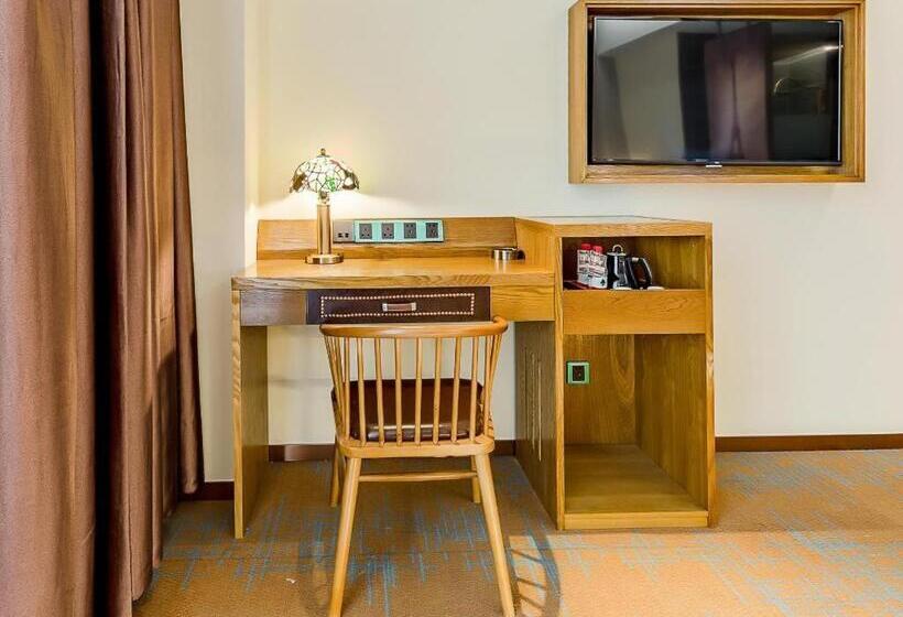 בית מלון כפרי James Joyce Coffetel Zibo Railway Station Store