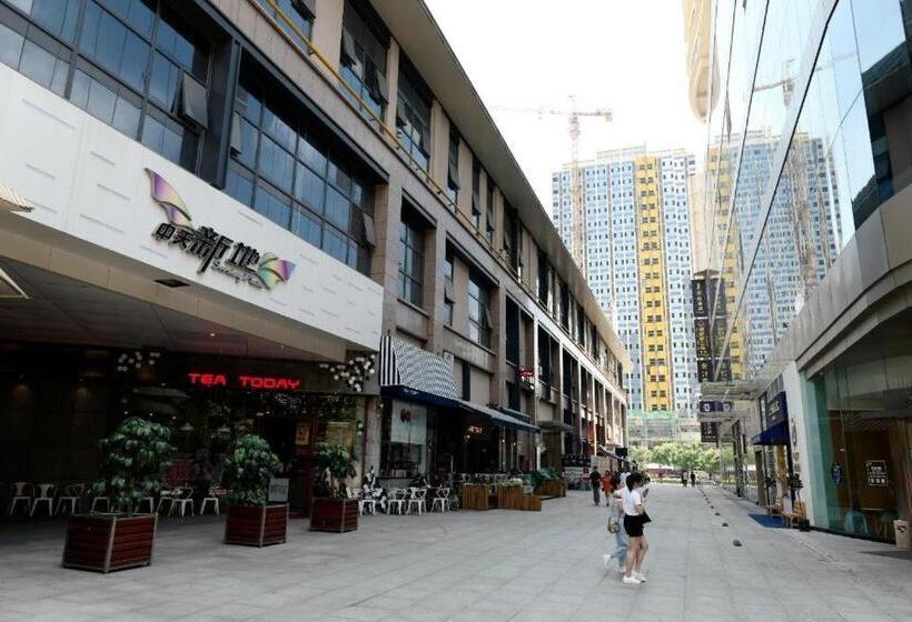 호텔 James Joyce Coffetel·jiangmen Huiyue City