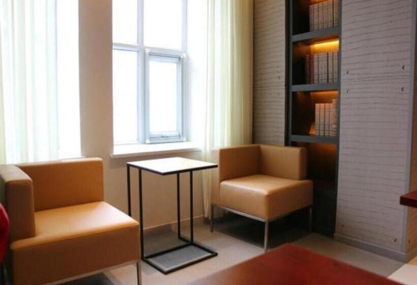 Hotel Jinjiang Inn Karamay Oli Building Bairui Plaza