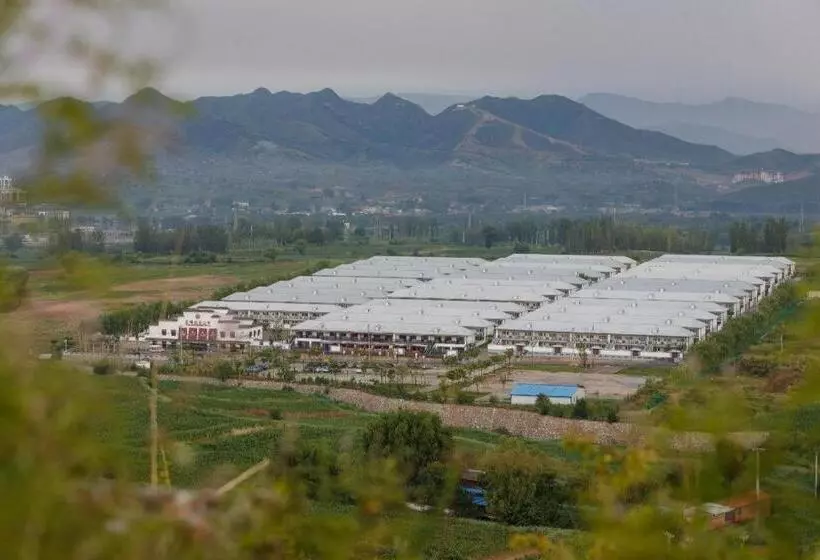 Hotelli Yun Jing Baishi Villa