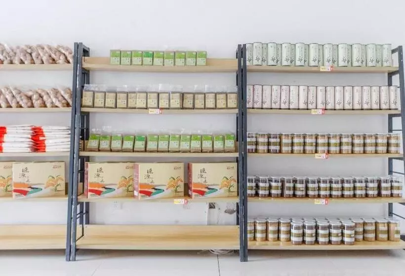 Hotelli Yun Jing Baishi Villa