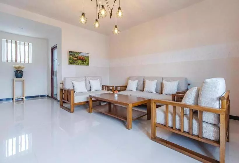 Hotelli Yun Jing Baishi Villa