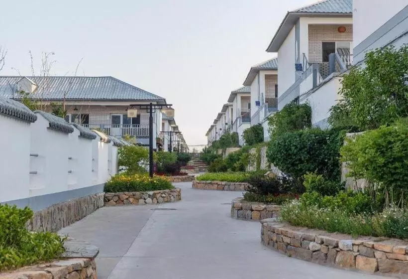 Hotelli Yun Jing Baishi Villa