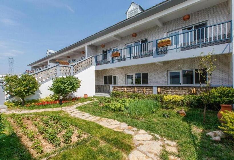 Hotel Yun Jing Baishi Villa