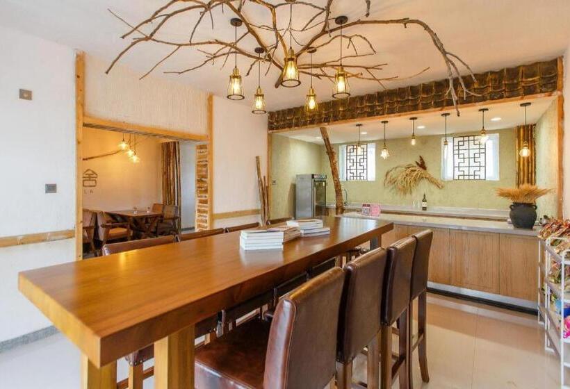 Hotel Yun Jing Baishi Villa