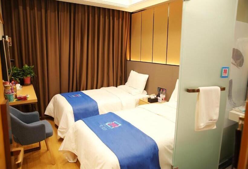 Pai Hotel·chengdu Jintang Huaikou Huaizhou Avenue