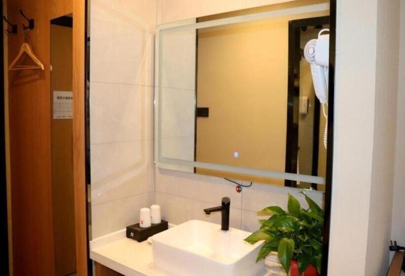 Shell Hotel Bozhou Lixin County Passenger Center