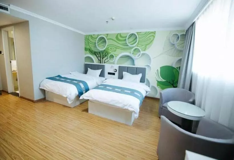 Shell Hotel Huaibei Jinying Plaza Long Distance Bus Station