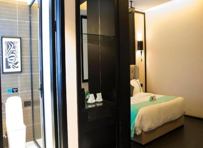 Xana Hotelle Nanchang Gaoxin Avenue Juren International