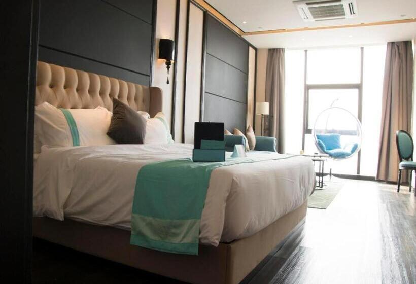 Xana Hotelle Nanchang Gaoxin Avenue Juren International