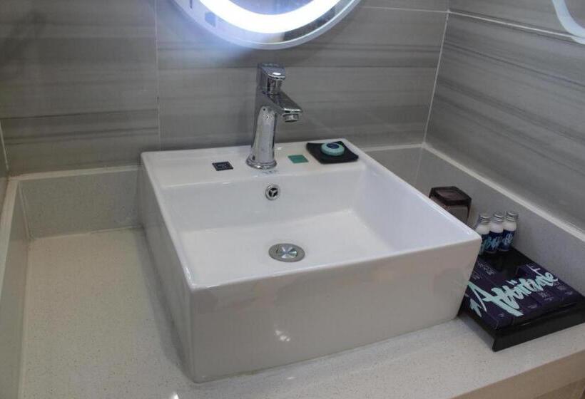 Xana Hotelle·suzhou Shilu Shantang Street Scenic Spot