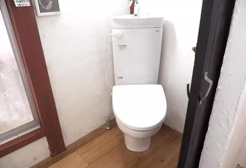 ユースホステル 湖桑庵 宿泊できる古民家カフェ