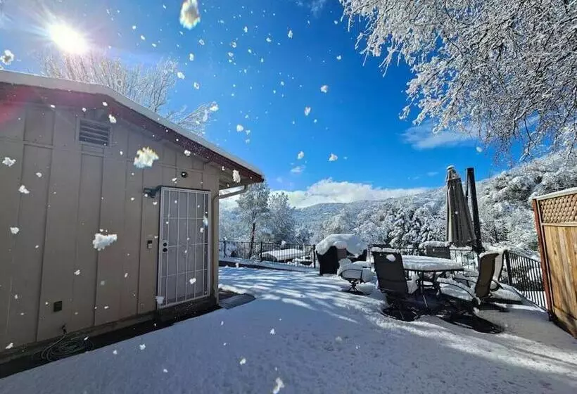 ユースホステル Peaceful Yosemite Retreat King Suite Pet Friendly