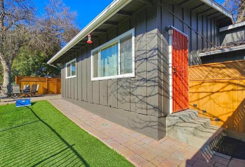 호스텔 Peaceful Yosemite Retreat King Suite Pet Friendly