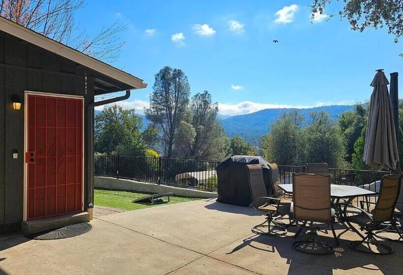 호스텔 Peaceful Yosemite Retreat King Suite Pet Friendly