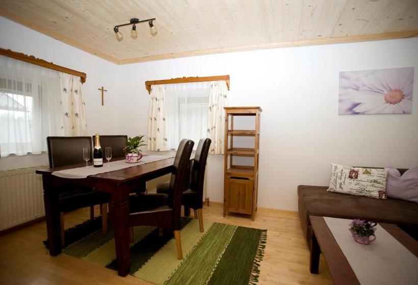 مبيت وإفطار Gästehaus Kasbichler