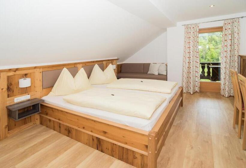 مبيت وإفطار Gästehaus Kasbichler