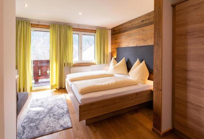 مبيت وإفطار Gästehaus Kasbichler