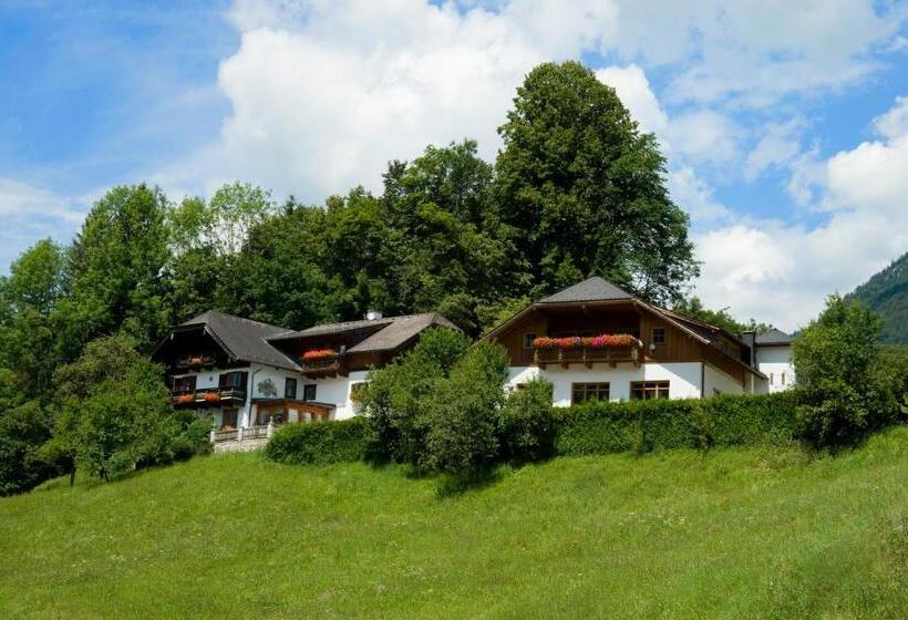 مبيت وإفطار Gästehaus Kasbichler