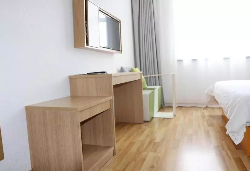 هتل 7days Inn Tianjin Airport No.1 Bridge Branch