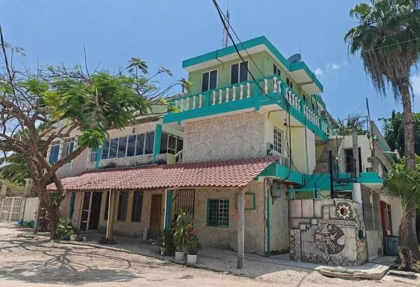 ホテル Casa Viejo Chac