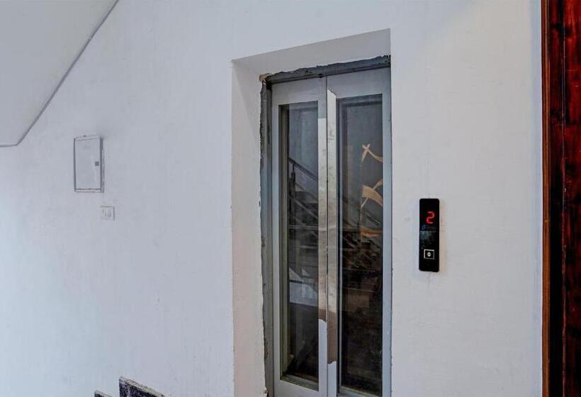 בית מלון כפרי O Golden Palace