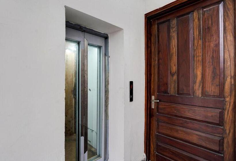 בית מלון כפרי O Golden Palace