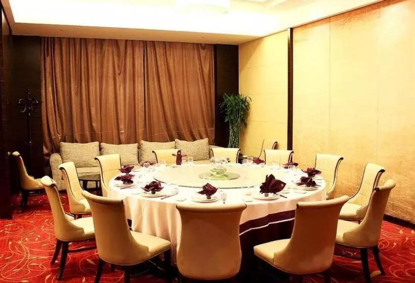 ホテル Dongguan Royal Metropolitan