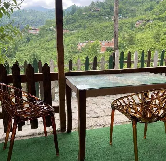 ホテル Li̇ya 107 Dağ Manzarali Oda