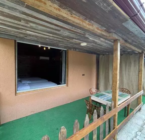 ホテル Li̇ya 107 Dağ Manzarali Oda