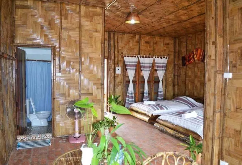 ホテル Phou Iu Iii Bungalows