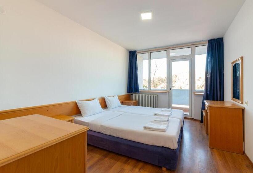 هتل Slavija Beach Resort