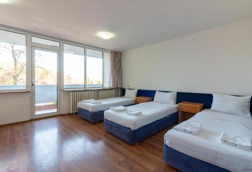 هتل Slavija Beach Resort